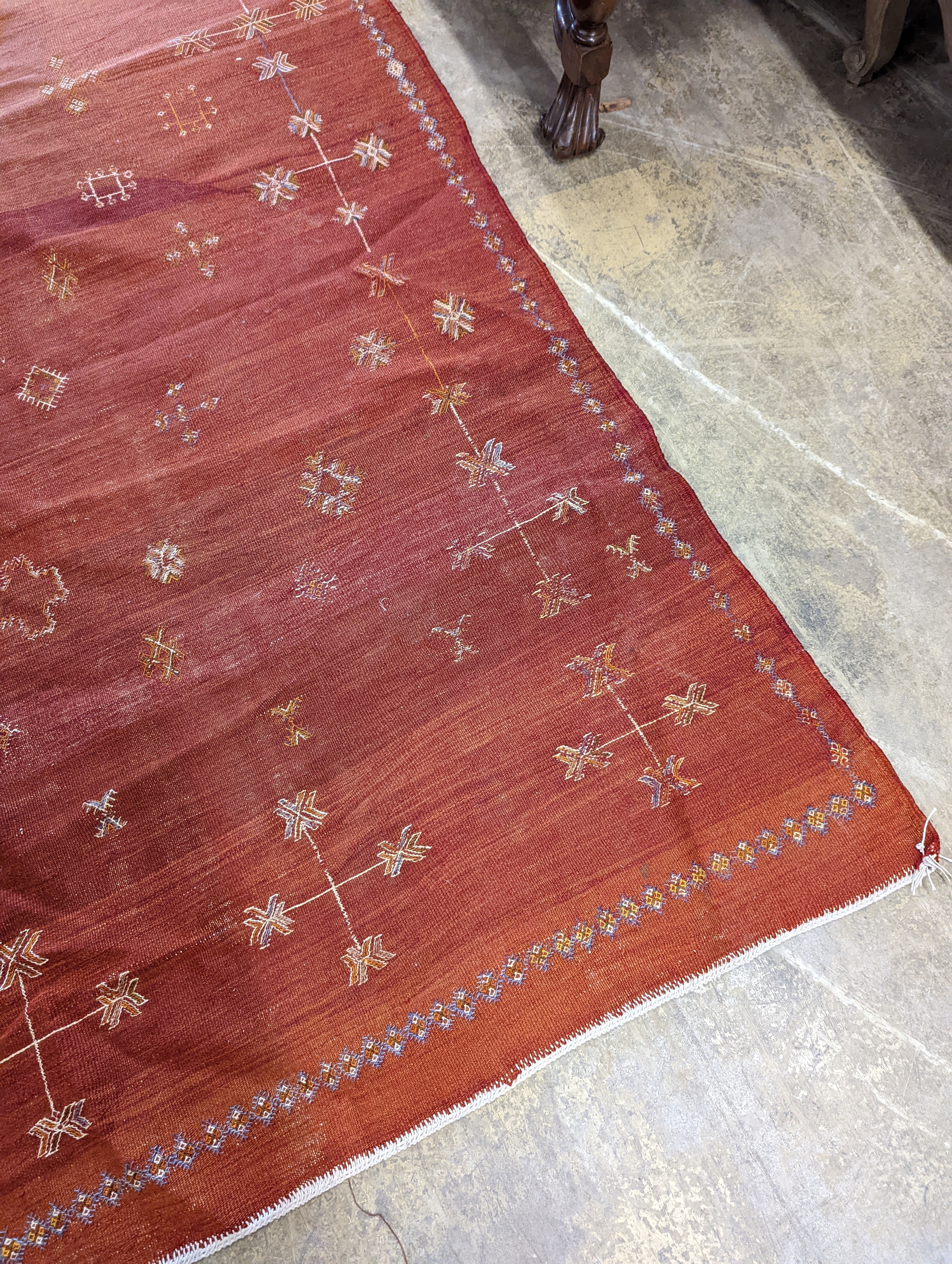 A Gabbah Kelim red ground carpet, 300 x 200cm